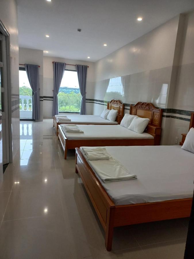 Khach San Hoang Mai Hotel Кан То Екстериор снимка